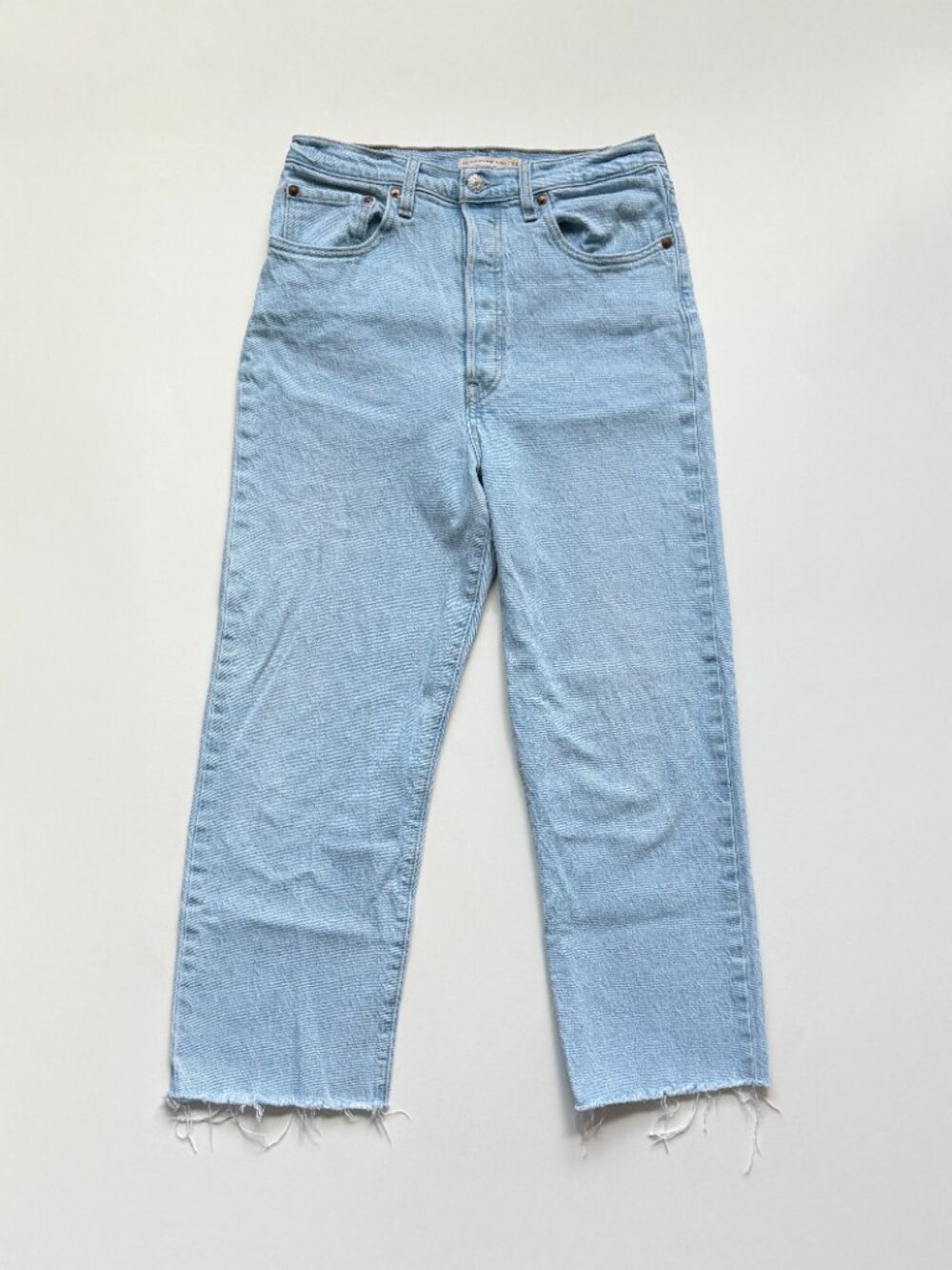Levis Light Wash Ribcage Ankle Straight Jeans - Size 30